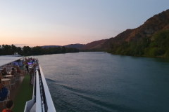 Flusskreuzfahrt Etappe 9 – Bei schöner Abendstimmung Abfahrt nach Lyon von Tournon-sur-Rhône 