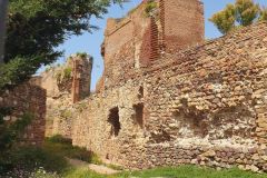 Die-maurische-Palastanlage-Alcazaba-von-Malaga-ist-eine-der-bedeutendsten-erhaltenen-maurischen-Festungen-Spaniens-15