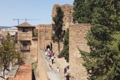 Die-maurische-Palastanlage-Alcazaba-von-Malaga-ist-eine-der-bedeutendsten-erhaltenen-maurischen-Festungen-Spaniens-29