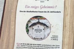 Die-Legende-um-die-angebliche-letzte-Zarentochter-Anastasia-in-Seeon-Wallbuegiskapelle-04