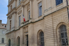 Flussreise Lyon Mittelmeer Etappe 6 – geschichtsträchtiges Arles. Hôtel de Ville Rathaus