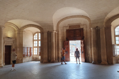 Flussreise Lyon Mittelmeer Etappe 6 – geschichtsträchtiges Arles. Hôtel de Ville Rathaus