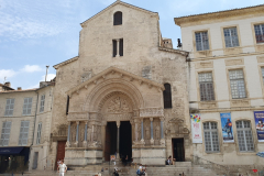 Flussreise Lyon Mittelmeer Etappe 6 – geschichtsträchtiges Arles. Cathédrale Saint-Trophime d'Arles