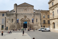 Flussreise Lyon Mittelmeer Etappe 6 - geschichtsträchtiges Arles. Eglise Sainte Anne