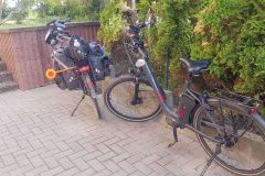 Freitag-2-Mai-2025-erster-Tag-unserer-Radtour-ueber-90-km-von-Eggenstein-nach-Gruenstadt-178