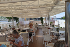 Nach dem Frühstück gingen wir zur Brücke Pont Saint-Bénézet – Etappe 8 unserer Flussreise Lyon–Mittelmeer 2025 in Avignon