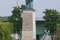 Ende-der-Seinefahrt-in-Paris-007