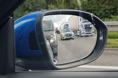 Rückreise von der Côte d’Azur – heim nach Eggenstein.  Stau und vorbildliche Rettungsgasse. Polizei im Rückspiegel