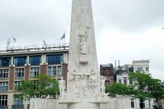 Rund-um-den-Dam-Platz-in-Amsterdam-09