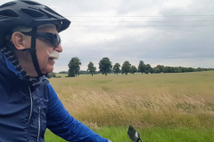 Sanfte Hügel und Felder rund um Woosten – ländliche Idylle auf unserer Radtour