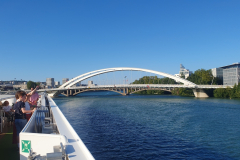 flussreise-lyon-mittelmeer-etappe-4-a-rosa-stella-abschied-aus-lyon-05