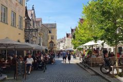 Durch-die-Gassen-zum-Hafen-der-Insel-Lindau-07