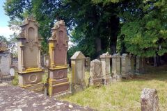 Juedischer-Friedhof-in-Bad-Schoenborn-02