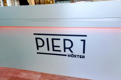 Feier-eines-lieben-Freundes-zum-runden-Geburtstag-in-Hoexter-im-Pier-1-02