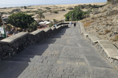 teneriffa-oder-gran-canaria-treppen-zum-strand-263