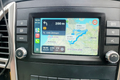 Autodisplay mit Streckenanzeige der Rückfahrt