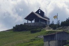 Mit-der-Hochfelln-Seilbahn-zum-Gipfel-nach-oben-23