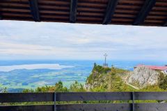 Mit-der-Hochfelln-Seilbahn-zum-Gipfel-nach-oben-37