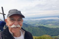 Mit-der-Hochfelln-Seilbahn-zum-Gipfel-nach-oben-40