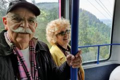Kleines-Vesper-an-der-Bergstation-der-Hochfelln-Seilbahn-07