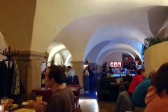 Das-Restaurant-Ritmo-im-Ratskeller-des-historischen-Rathauses-in-Hoexter-05