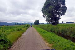 Noch-18-km-bis-zum-Hotel-in-Weinheim-02