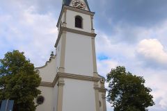 Die-Pfarrkirche-Mariae-Himmelfahrt-in-Prien-am-Chiemsee-08