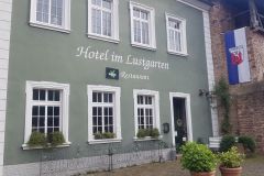 Samstag-3.-Mai-2025-zweiter-Tag-unserer-Radtour-ueber-67-km-von-Gruenstadt-nach-Ladenburg-205