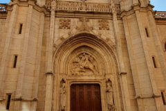 Lyon über die Hängebrücke zur Kirche Saint Georges