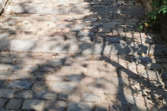 Viele Treppen zur Basilika Notre Dame de Fourviere