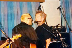 Miroslav Nemec musiziert mit David Hanselmann und Band auf Charity-Veranstaltung