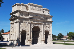 Triumphbogen Arc de Triomphe von Orange. Sehr beeindruckend