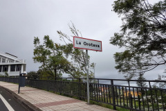 Fahrt-im-Regen-nach-La-Oroteva-04