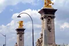 Pont-Alexandre-III-in-Paris-01