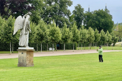 Seenplatte Etappe 4 Werner fotografiert im Schlosspark