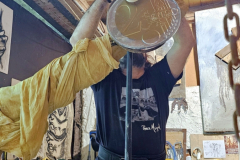 Monumentalplastik „Europa, der letzte Wurf“ während der Entstehung im Atelier
