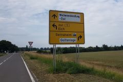 Mit-der-Rheinfaehre-Gernsheim-ueber-den-Rhein-01