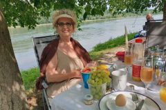 Rheinuferfruehstueck-mit-Eva-und-Swen-und-unseren-Rolls-Royce-Oldtimern-19