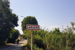 ViaRhôna Tag 5 durch die Camargue zwischen Tarascon, Arles und Saintes-Maries-de-la-Mer