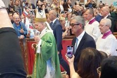 Einzug Papst Leo XIV. in den Petersdom. Romreise mit Andreas Englisch 2025. 