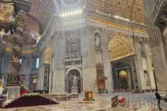 sonntag-26-10-im-petersdom-rom-reise-mit-andreas-englisch-2025-24