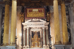 rom-reise-mit-andreas-englisch-2025-Erzbasilika-San-Giovanni-mit-kreuzgang-18