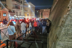 rom-reise-mit-andreas-englisch-2025-auf-dem-weg-zu-den-vatikanischen-museen-11. Kein Einlass mehr