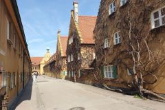 Rundgang-durch-die-Fuggerei-in-Augsburg-09