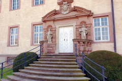 Zu-Besuch-im-historischen-Schloss-und-Kloster-Corvey-in-Hoexter-09