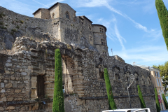 Flusskreuzfahrt Etappe 9 – Schloss Tournon in Tournon-sur-Rhône