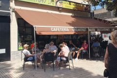Zum-Fruehstueck-am-Sonntagmorgen-in-Malaga-04