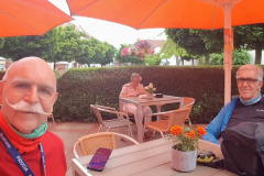 Gemütlicher Zwischenstopp im Café am Markt auf der Radtour