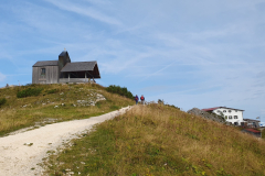 Gipfelkirche auf dem Hochfelln. Radtour am Chiemsee im Chiemgau, September 2025, Tag 3