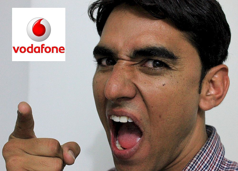 Frecher Mitarbeiter von Vodafone am Telefon
